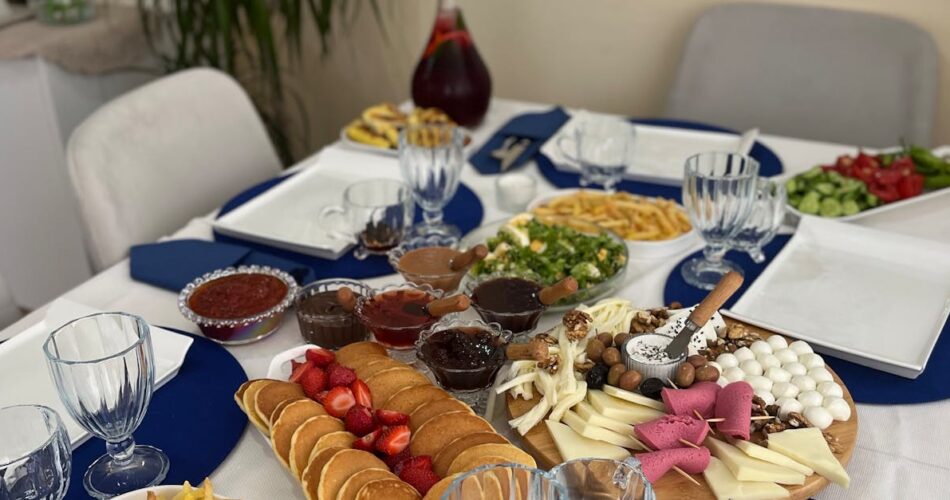 Ayvalikta-Kahvaltili-Otel-261039e546b4d5caa9ca2d8e2ec83788